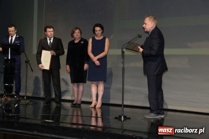 Zdjęcie w galerii na portalu naszraciborz.pl: Kaplica zamkowa została wyr&oacute;żniona w konkursie Zabytek Zadbany wiadomości z regionu