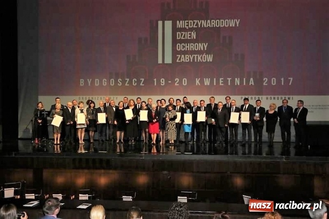 Zdjęcie w galerii na portalu naszraciborz.pl: Kaplica zamkowa została wyr&oacute;żniona w konkursie Zabytek Zadbany wiadomości z regionu