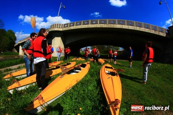 Zdjęcie w galerii na portalu naszraciborz.pl: Szukasz nowych wrażeń? Wypożyczalnia kajaków WAKA zaprasza na przygodę! wiadomości z regionu