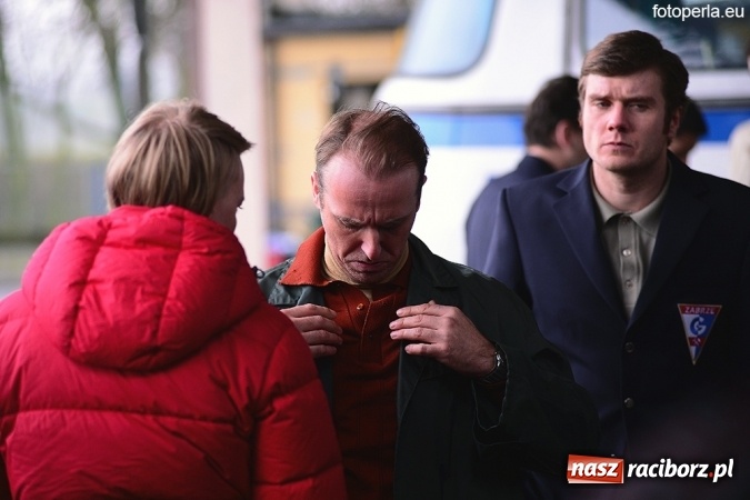 Zdjęcie w galerii na portalu naszraciborz.pl: Przejście graniczne w Chałupkach na wielkim ekranie - wczoraj odbył się przedpremierowy pokaz&nbsp;filmu Gwiazdy wiadomości z regionu