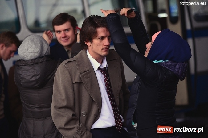 Zdjęcie w galerii na portalu naszraciborz.pl: Przejście graniczne w Chałupkach na wielkim ekranie - wczoraj odbył się przedpremierowy pokaz&nbsp;filmu Gwiazdy wiadomości z regionu