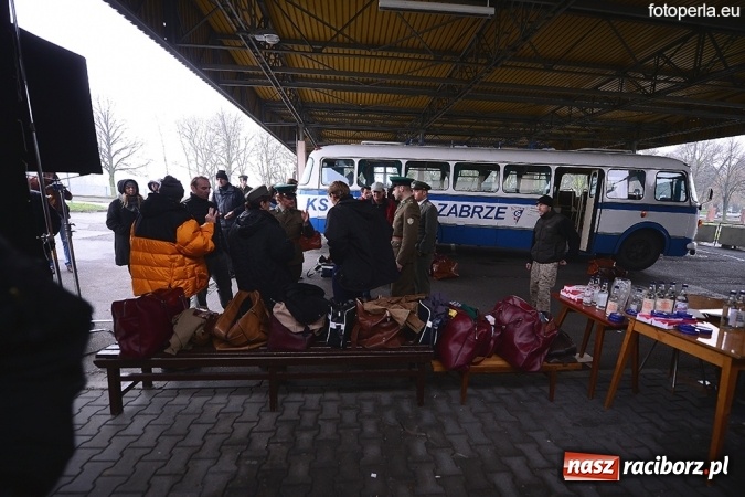 Zdjęcie w galerii na portalu naszraciborz.pl: Przejście graniczne w Chałupkach na wielkim ekranie - wczoraj odbył się przedpremierowy pokaz&nbsp;filmu Gwiazdy wiadomości z regionu