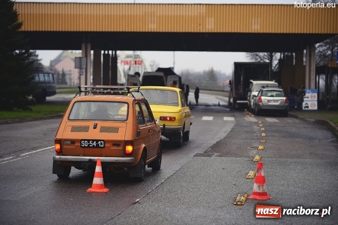 Zdjęcie w galerii na portalu naszraciborz.pl: Przejście graniczne w Chałupkach na wielkim ekranie - wczoraj odbył się przedpremierowy pokaz&nbsp;filmu Gwiazdy wiadomości z regionu