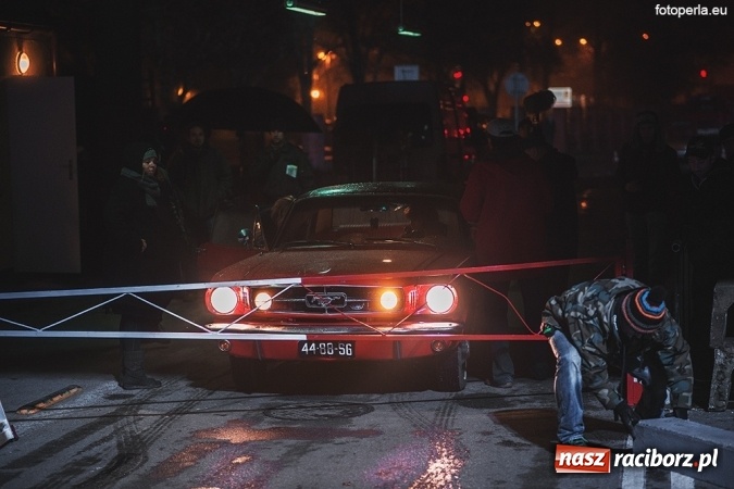 Zdjęcie w galerii na portalu naszraciborz.pl: Przejście graniczne w Chałupkach na wielkim ekranie - wczoraj odbył się przedpremierowy pokaz&nbsp;filmu Gwiazdy wiadomości z regionu