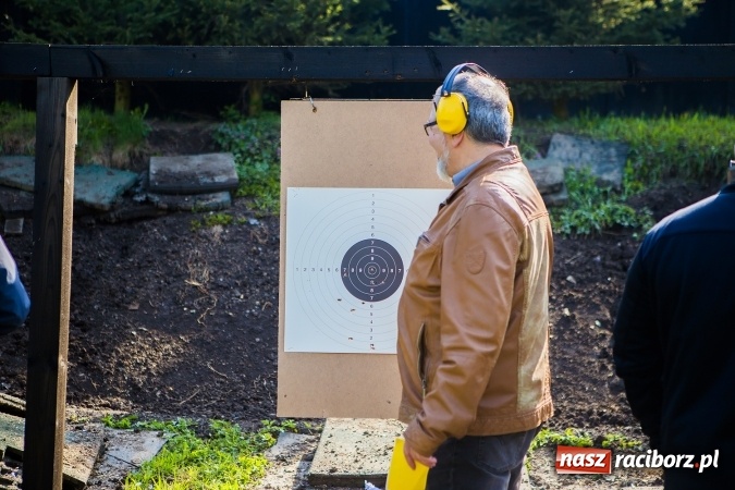 Zdjęcie w galerii na portalu naszraciborz.pl: Druga edycja turnieju strzeleckiego o puchar Dyrektora Zakładu Karnego w Raciborzu wiadomości z regionu