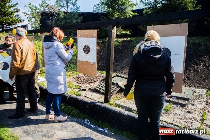 Zdjęcie w galerii na portalu naszraciborz.pl: Druga edycja turnieju strzeleckiego o puchar Dyrektora Zakładu Karnego w Raciborzu wiadomości z regionu