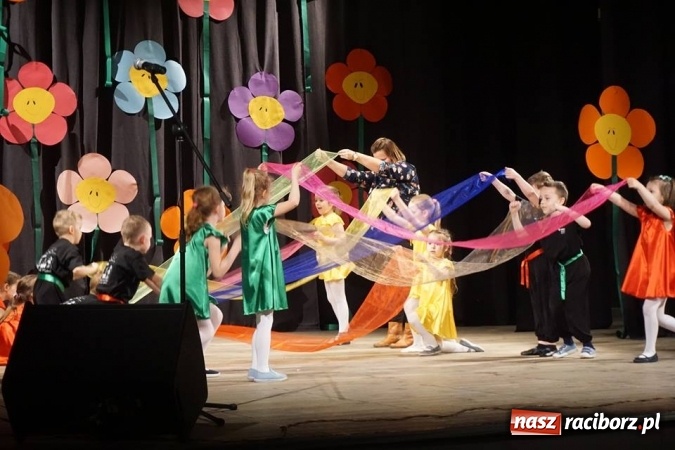 Zdjęcie w galerii na portalu naszraciborz.pl: Wizyta węgierskich przedszkolanek w Raciborzu  wiadomości z regionu