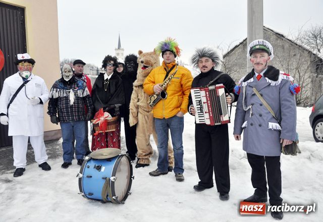 Zdjęcie w galerii na portalu naszraciborz.pl: Ber chodzi już po domach wiadomości z regionu
