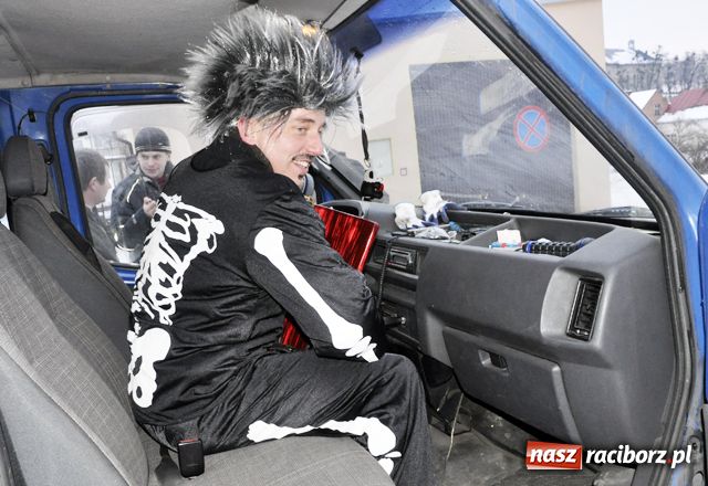 Zdjęcie w galerii na portalu naszraciborz.pl: Ber chodzi już po domach wiadomości z regionu