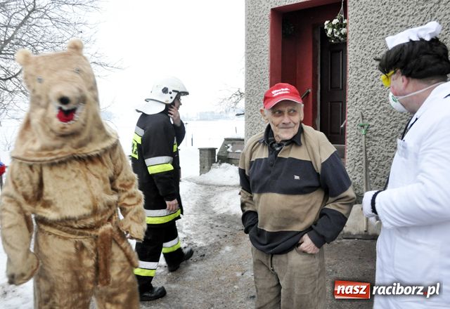 Zdjęcie w galerii na portalu naszraciborz.pl: Ber chodzi już po domach wiadomości z regionu