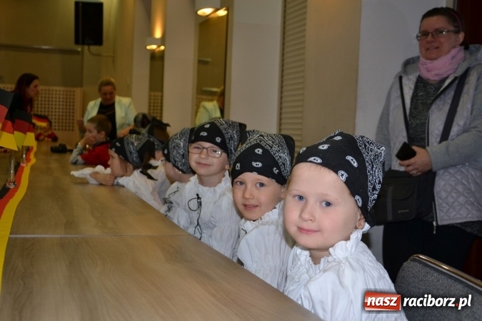 Zdjęcie w galerii na portalu naszraciborz.pl: Festiwal Piosenki Niemieckiej dla przedszkolaków  wiadomości z regionu