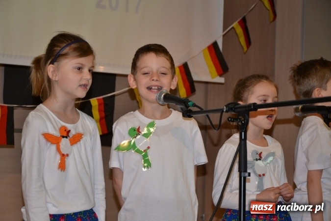 Zdjęcie w galerii na portalu naszraciborz.pl: Festiwal Piosenki Niemieckiej dla przedszkolaków  wiadomości z regionu