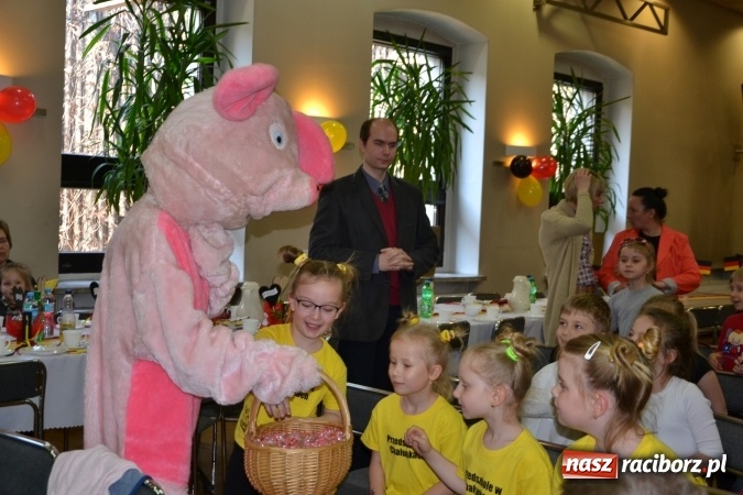 Zdjęcie w galerii na portalu naszraciborz.pl: Festiwal Piosenki Niemieckiej dla przedszkolaków  wiadomości z regionu