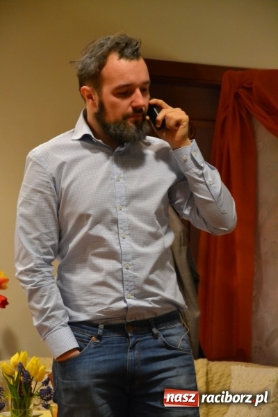 Zdjęcie w galerii na portalu naszraciborz.pl: Członkowie SITG Oddział w Rybniku wzięli udział w spektaklu Rozmówki na linii wiadomości z regionu