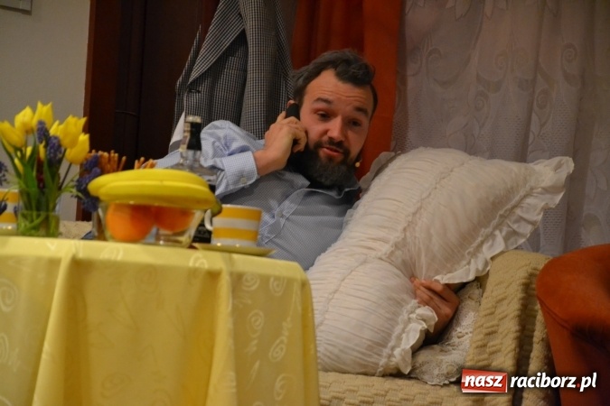 Zdjęcie w galerii na portalu naszraciborz.pl: Członkowie SITG Oddział w Rybniku wzięli udział w spektaklu Rozmówki na linii wiadomości z regionu