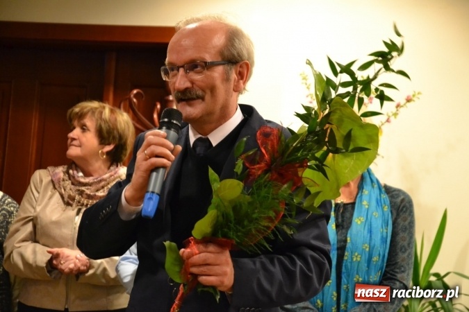 Zdjęcie w galerii na portalu naszraciborz.pl: Członkowie SITG Oddział w Rybniku wzięli udział w spektaklu Rozmówki na linii wiadomości z regionu