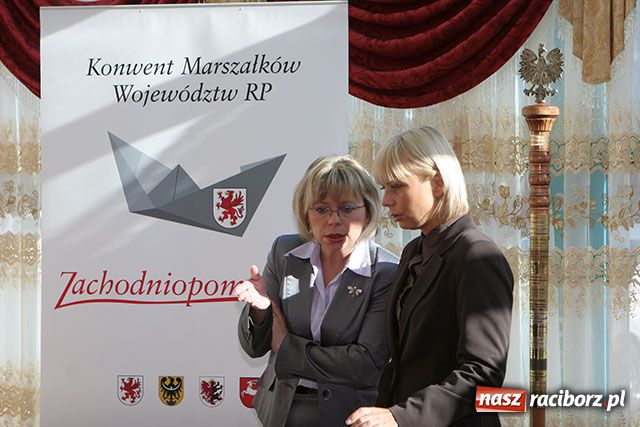 Zdjęcie w galerii na portalu naszraciborz.pl: Zarządza miliardem złotych wiadomości z regionu