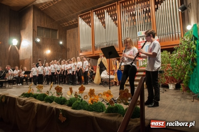 Zdjęcie w galerii na portalu naszraciborz.pl: Śpiąca Królewna na Dzień Otwartych Drzwi w szkole muzycznej wiadomości z regionu