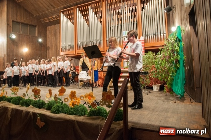 Zdjęcie w galerii na portalu naszraciborz.pl: Śpiąca Królewna na Dzień Otwartych Drzwi w szkole muzycznej wiadomości z regionu