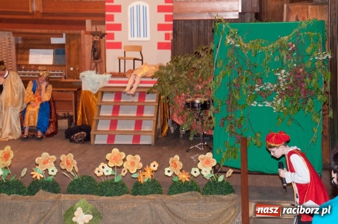 Zdjęcie w galerii na portalu naszraciborz.pl: Śpiąca Królewna na Dzień Otwartych Drzwi w szkole muzycznej wiadomości z regionu