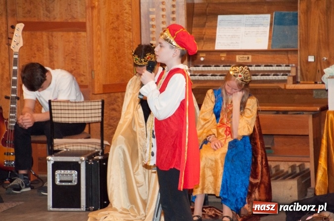 Zdjęcie w galerii na portalu naszraciborz.pl: Śpiąca Królewna na Dzień Otwartych Drzwi w szkole muzycznej wiadomości z regionu
