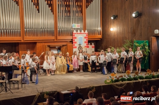 Zdjęcie w galerii na portalu naszraciborz.pl: Śpiąca Królewna na Dzień Otwartych Drzwi w szkole muzycznej wiadomości z regionu