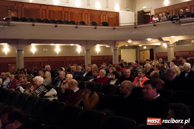 Zdjęcie w galerii na portalu naszraciborz.pl: Ballads for Ella. W 100. rocznicę urodzin Elli Fitzgerald Ewa Uryga w RCK wiadomości z regionu
