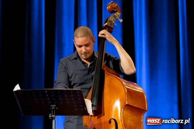 Zdjęcie w galerii na portalu naszraciborz.pl: Ballads for Ella. W 100. rocznicę urodzin Elli Fitzgerald Ewa Uryga w RCK wiadomości z regionu