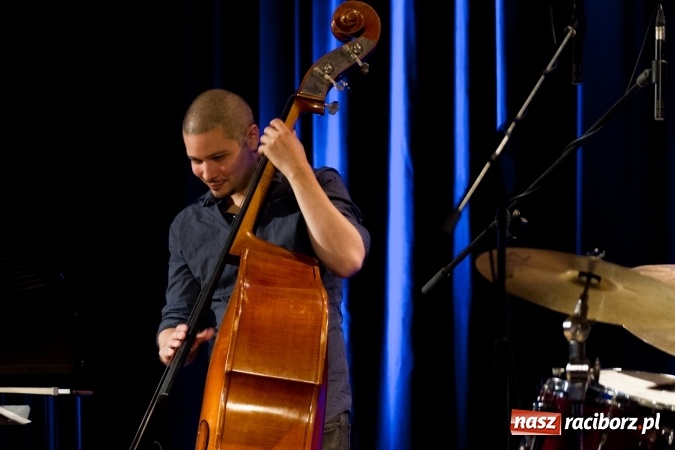Zdjęcie w galerii na portalu naszraciborz.pl: Ballads for Ella. W 100. rocznicę urodzin Elli Fitzgerald Ewa Uryga w RCK wiadomości z regionu