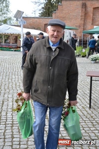 Zdjęcie w galerii na portalu naszraciborz.pl: V Zamkowy Jarmark kwiatów, żywności ekologicznej i rękodzieła na Zamku Piastowskim za nami  wiadomości z regionu