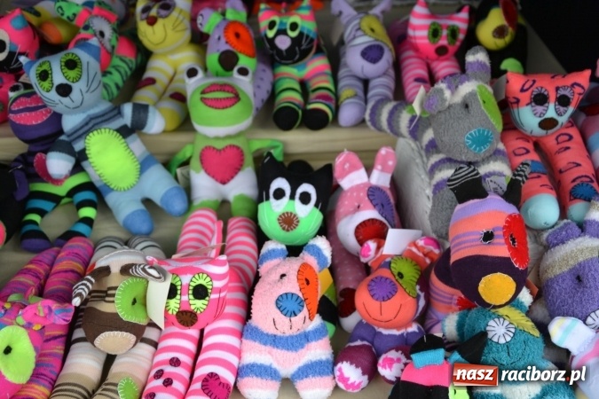 Zdjęcie w galerii na portalu naszraciborz.pl: V Zamkowy Jarmark kwiatów, żywności ekologicznej i rękodzieła na Zamku Piastowskim za nami  wiadomości z regionu