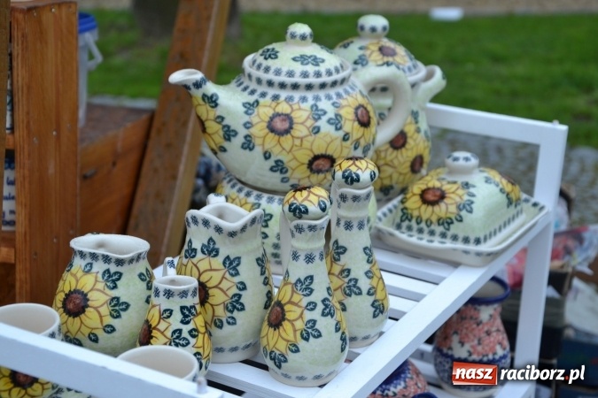 Zdjęcie w galerii na portalu naszraciborz.pl: V Zamkowy Jarmark kwiatów, żywności ekologicznej i rękodzieła na Zamku Piastowskim za nami  wiadomości z regionu