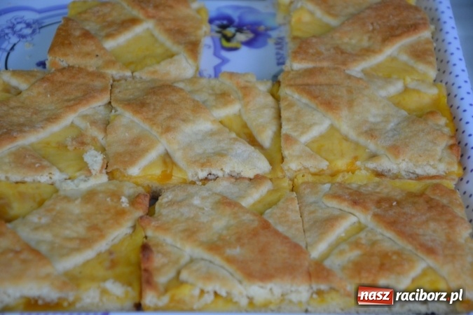 Zdjęcie w galerii na portalu naszraciborz.pl: V Zamkowy Jarmark kwiatów, żywności ekologicznej i rękodzieła na Zamku Piastowskim za nami  wiadomości z regionu