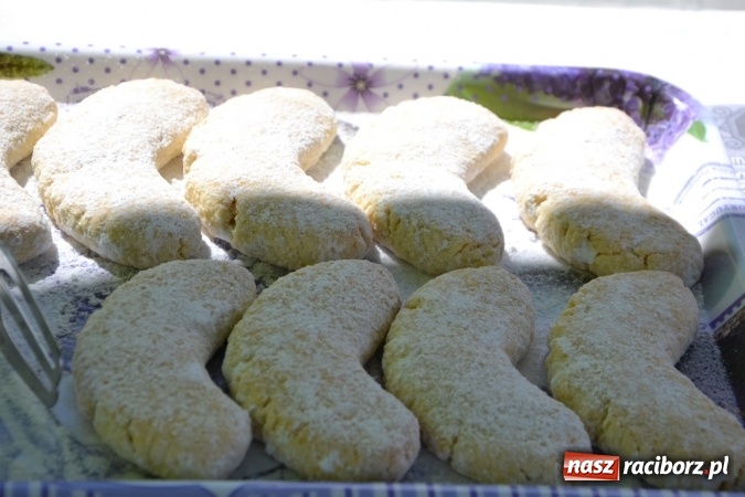 Zdjęcie w galerii na portalu naszraciborz.pl: V Zamkowy Jarmark kwiatów, żywności ekologicznej i rękodzieła na Zamku Piastowskim za nami  wiadomości z regionu