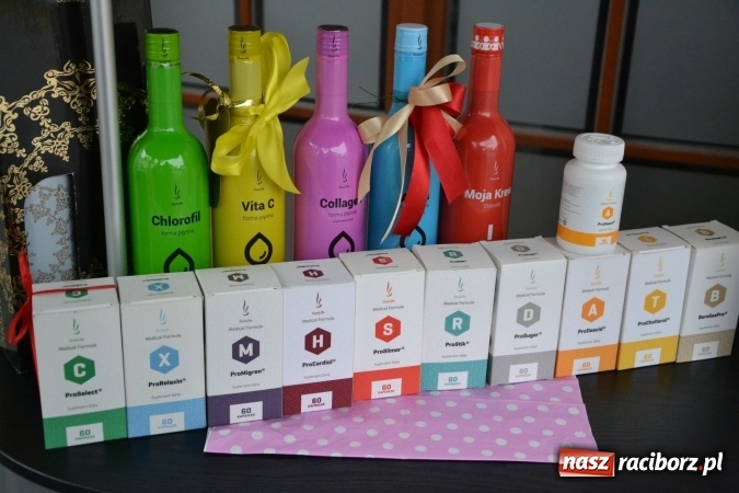 Zdjęcie w galerii na portalu naszraciborz.pl: V Zamkowy Jarmark kwiatów, żywności ekologicznej i rękodzieła na Zamku Piastowskim za nami  wiadomości z regionu