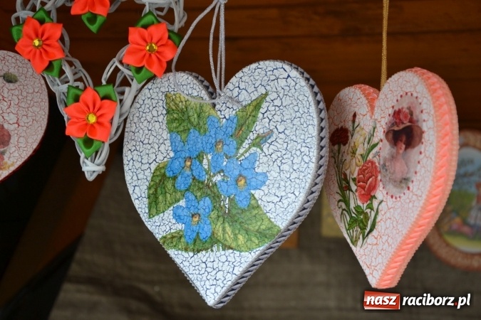 Zdjęcie w galerii na portalu naszraciborz.pl: V Zamkowy Jarmark kwiatów, żywności ekologicznej i rękodzieła na Zamku Piastowskim za nami  wiadomości z regionu