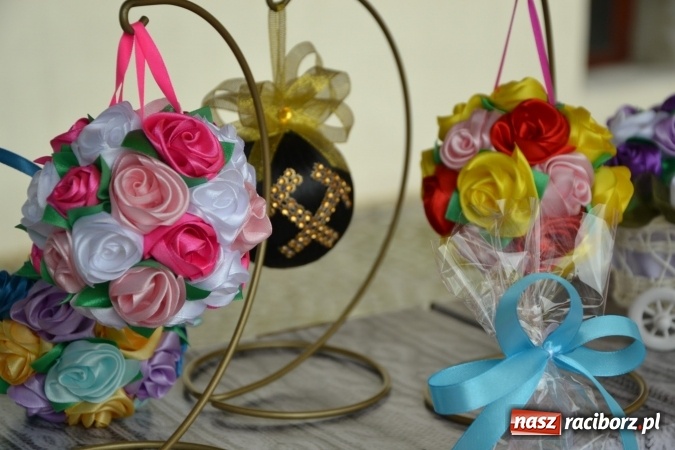 Zdjęcie w galerii na portalu naszraciborz.pl: V Zamkowy Jarmark kwiatów, żywności ekologicznej i rękodzieła na Zamku Piastowskim za nami  wiadomości z regionu