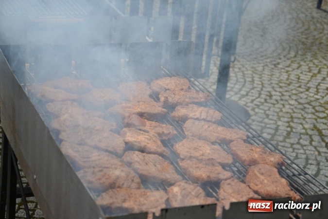 Zdjęcie w galerii na portalu naszraciborz.pl: V Zamkowy Jarmark kwiatów, żywności ekologicznej i rękodzieła na Zamku Piastowskim za nami  wiadomości z regionu