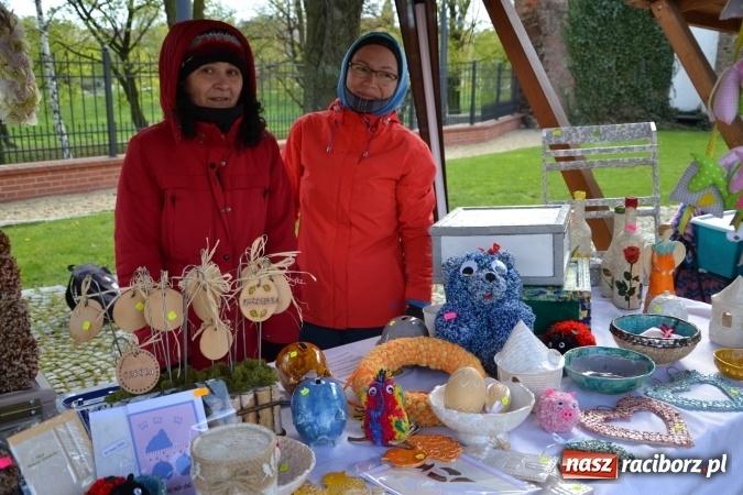 Zdjęcie w galerii na portalu naszraciborz.pl: V Zamkowy Jarmark kwiatów, żywności ekologicznej i rękodzieła na Zamku Piastowskim za nami  wiadomości z regionu