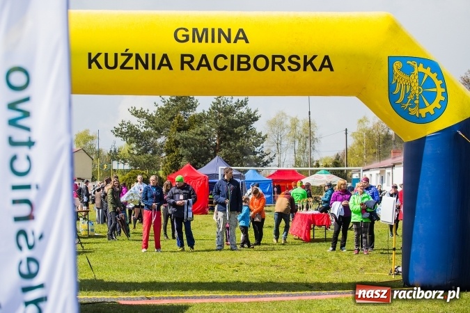 Zdjęcie w galerii na portalu naszraciborz.pl: Mateusz Wolnik zwycięzcą II P&oacute;łmaratonu Leśnego Rafamet 2017 w Kuźni Raciborskiej wiadomości z regionu