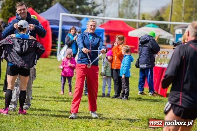 Zdjęcie w galerii na portalu naszraciborz.pl: Mateusz Wolnik zwycięzcą II P&oacute;łmaratonu Leśnego Rafamet 2017 w Kuźni Raciborskiej wiadomości z regionu