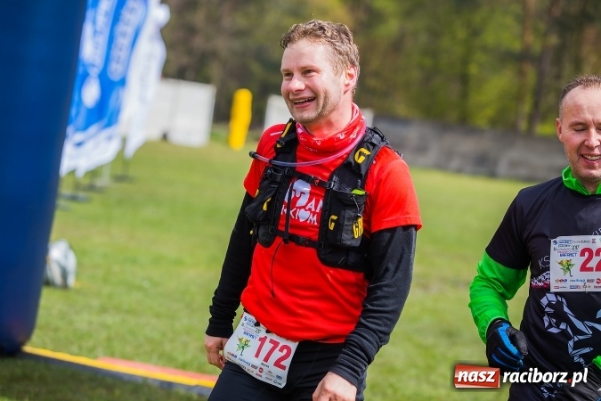 Zdjęcie w galerii na portalu naszraciborz.pl: Mateusz Wolnik zwycięzcą II P&oacute;łmaratonu Leśnego Rafamet 2017 w Kuźni Raciborskiej wiadomości z regionu