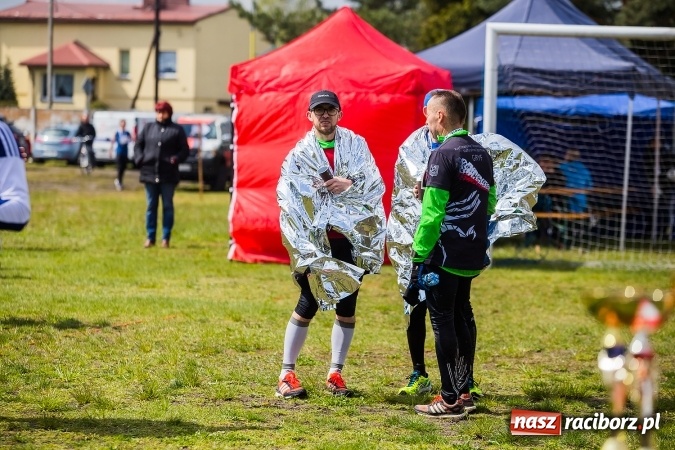 Zdjęcie w galerii na portalu naszraciborz.pl: Mateusz Wolnik zwycięzcą II P&oacute;łmaratonu Leśnego Rafamet 2017 w Kuźni Raciborskiej wiadomości z regionu