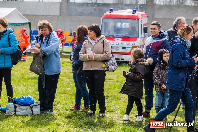 Zdjęcie w galerii na portalu naszraciborz.pl: Mateusz Wolnik zwycięzcą II P&oacute;łmaratonu Leśnego Rafamet 2017 w Kuźni Raciborskiej wiadomości z regionu