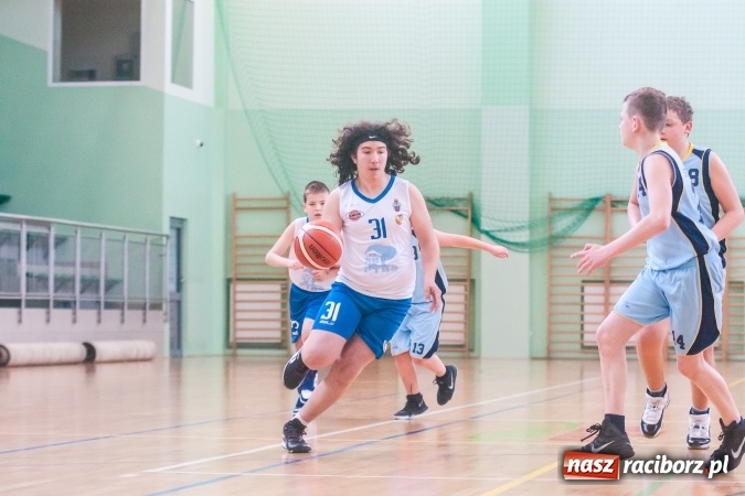 Zdjęcie w galerii na portalu naszraciborz.pl: Dwa zwycięstwa młodych koszykarzy Ofensywy wiadomości z regionu