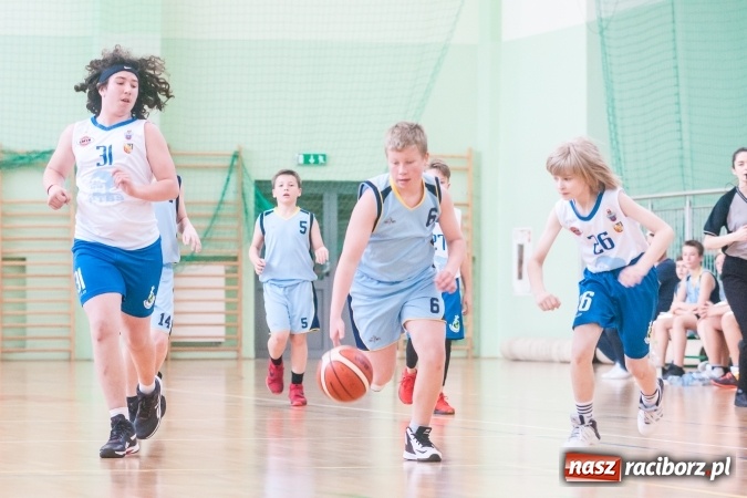 Zdjęcie w galerii na portalu naszraciborz.pl: Dwa zwycięstwa młodych koszykarzy Ofensywy wiadomości z regionu