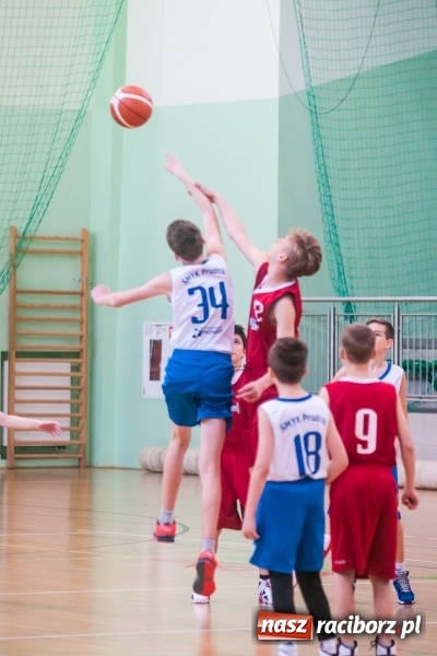 Zdjęcie w galerii na portalu naszraciborz.pl: Dwa zwycięstwa młodych koszykarzy Ofensywy wiadomości z regionu