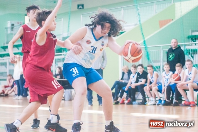 Zdjęcie w galerii na portalu naszraciborz.pl: Dwa zwycięstwa młodych koszykarzy Ofensywy wiadomości z regionu