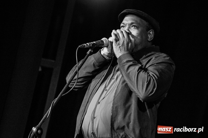 Zdjęcie w galerii na portalu naszraciborz.pl: Bluesowa uczta w Domu Kultury Strzecha wiadomości z regionu