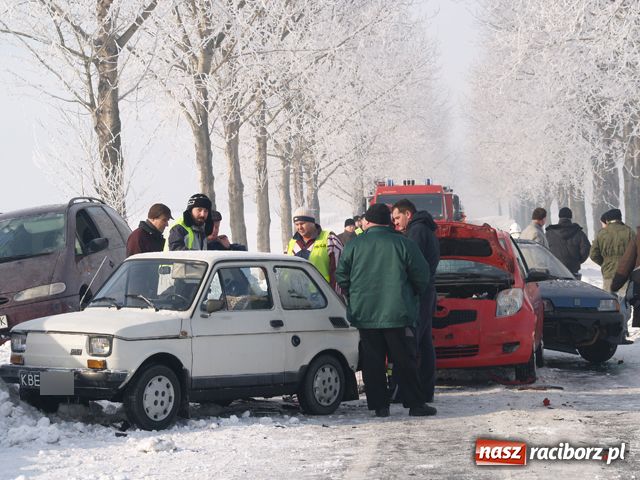 Zdjęcie w galerii na portalu naszraciborz.pl: Karambol pod Kietrzem wiadomości z regionu